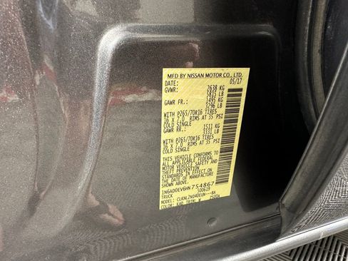 Used 2017 Nissan Frontier SV AWD/4WD image 29