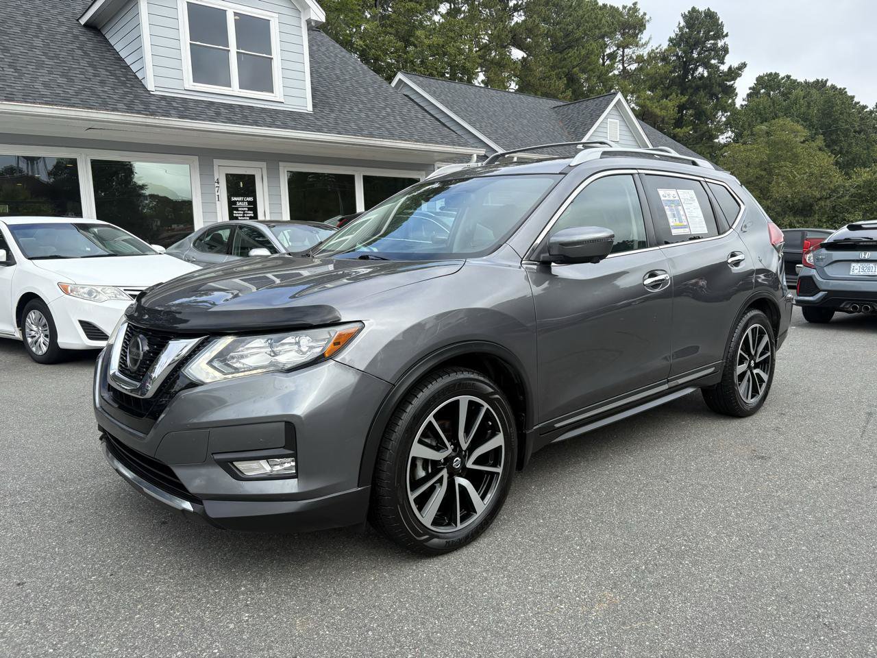 Used 2019 Nissan Rogue SL w/ Premium Package FWD image 1