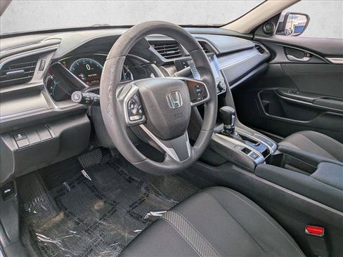 Used 2018 Honda Civic EX image 9