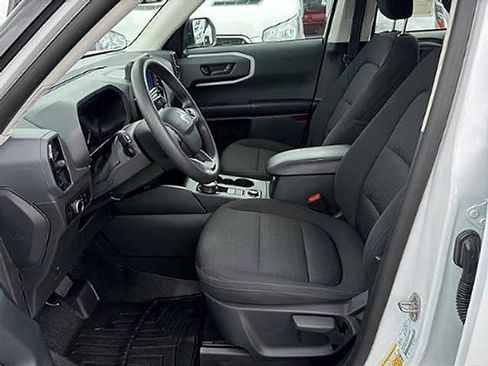 Used 2023 Ford Bronco Sport AWD/4WD image 9