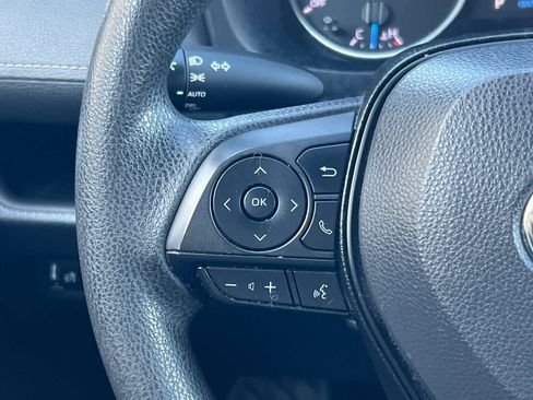 Certified 2022 Toyota RAV4 XLE AWD/4WD image 26