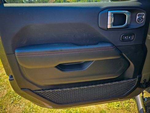 New 2026 Jeep Wrangler Unlimited Rubicon AWD/4WD image 10