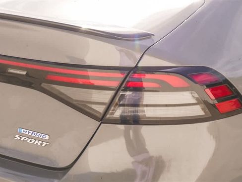 Used 2024 Honda Accord Sport image 10
