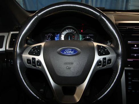 Used 2013 Ford Explorer Limited image 13