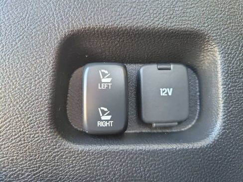 Used 2024 Ford Edge SEL w/ Convenience Package AWD/4WD image 9
