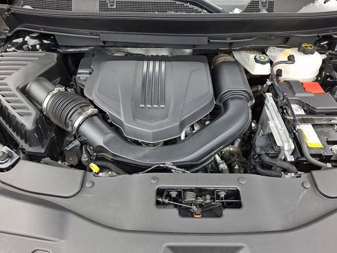 Used 2024 Chevrolet Traverse Z71 w/ Enhanced Driving Package image 28