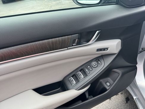 Certified 2019 Honda Accord EX-L image 21
