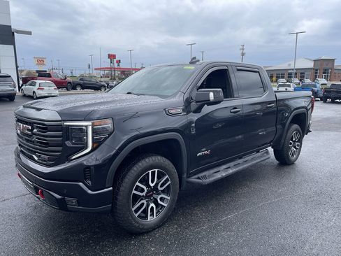 Used 2024 GMC Sierra 1500 AT4 w/ Technology Package image 1