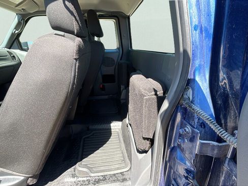Used 2011 Ford Ranger Sport w/ Bright Trim Group AWD/4WD image 16