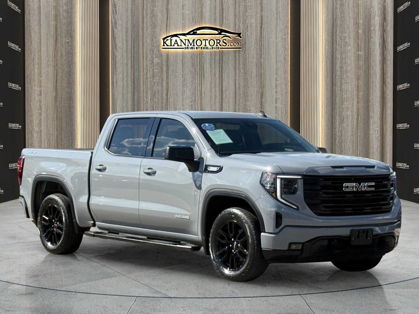 Used 2024 GMC Sierra 1500 Elevation w/ LPO, Elevation Black Package AWD/4WD 360° Tour
