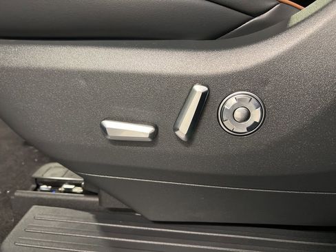 New 2026 Lincoln Navigator Black Label AWD/4WD image 34