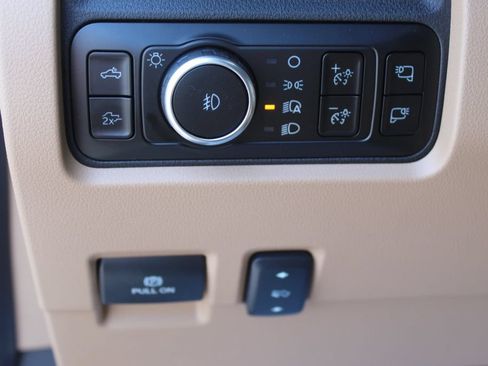New 2026 Ford F350 Lariat w/ Lariat Premium Package AWD/4WD image 32