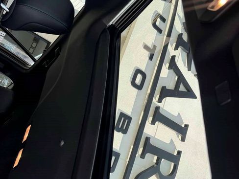 Used 2021 Toyota Highlander XSE FWD image 27