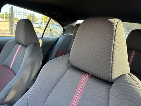 Used 2023 Toyota Corolla SE FWD image 9