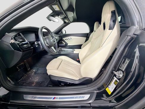 Used 2022 BMW Z4 sDrive30i w/ Premium Package RWD image 22