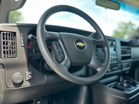 Used 2023 Chevrolet Express 3500 LS RWD image 11
