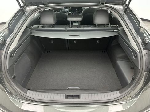 Certified 2022 Hyundai Ioniq Limited image 24