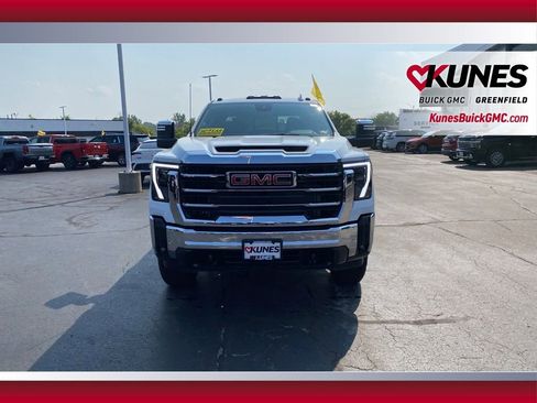 New 2025 GMC Sierra 3500 SLT w/ SLT Premium Package image 13