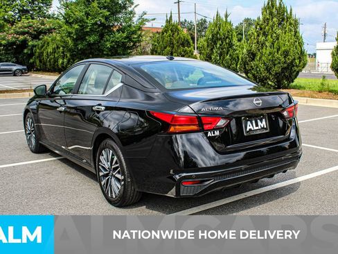 Used 2025 Nissan Altima 2.5 SV FWD image 5