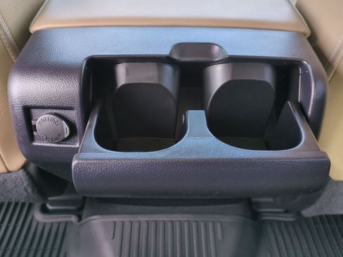 Used 2017 Toyota Tundra Limited w/ Limited Premium Package image 16