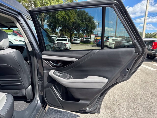 Used 2023 Subaru Outback Limited AWD/4WD image 17