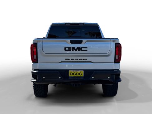 Used 2019 GMC Sierra 1500 SLT w/ SLT Premium Package AWD/4WD image 4