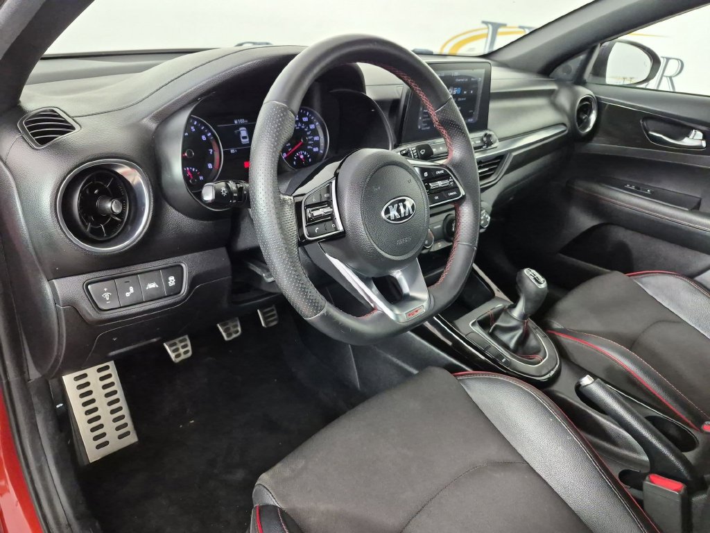 Used 2020 Kia Forte GT FWD image 17