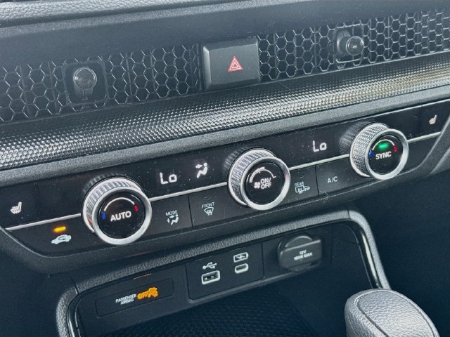 Certified 2025 Honda CR-V EX image 19