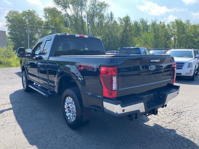 Used 2021 Ford F250 XLT w/ XLT Premium Package AWD/4WD image 4