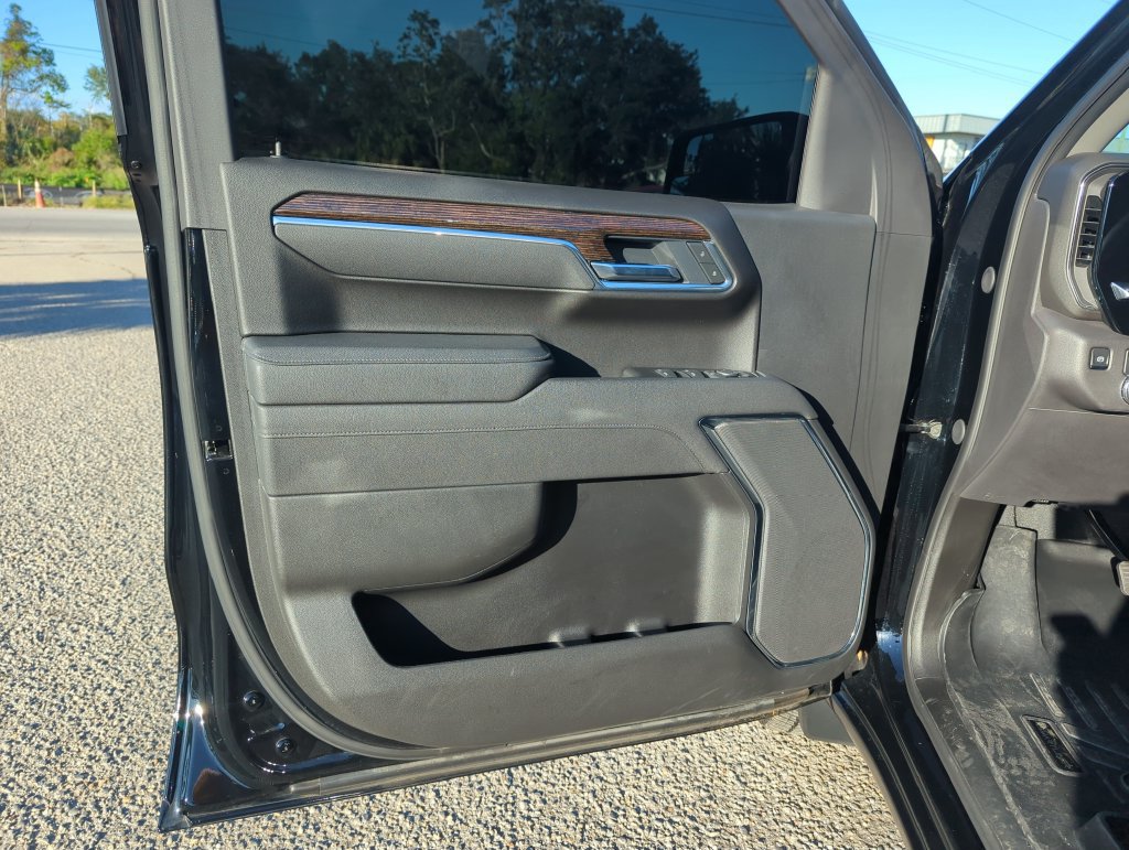 Used 2025 GMC Sierra 1500 Elevation RWD image 18