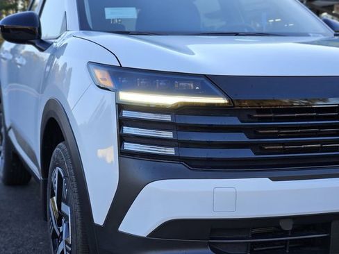 New 2026 Nissan Kicks SV w/ Cold Weather Package image 9