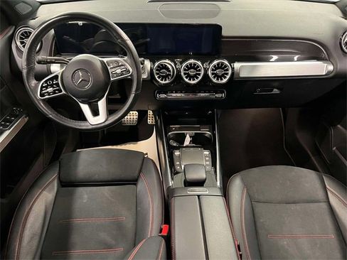 Certified 2022 Mercedes-Benz GLB 250 4MATIC image 14