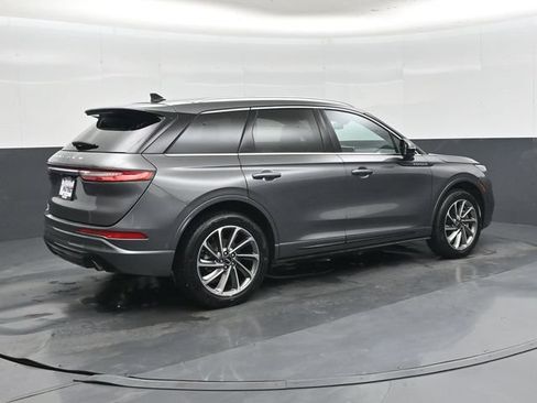 Used 2022 Lincoln Corsair Grand Touring AWD/4WD image 3