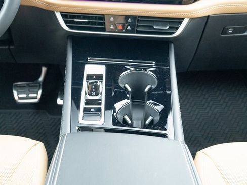 New 2026 Volkswagen Atlas Cross Sport SEL R-Line image 33