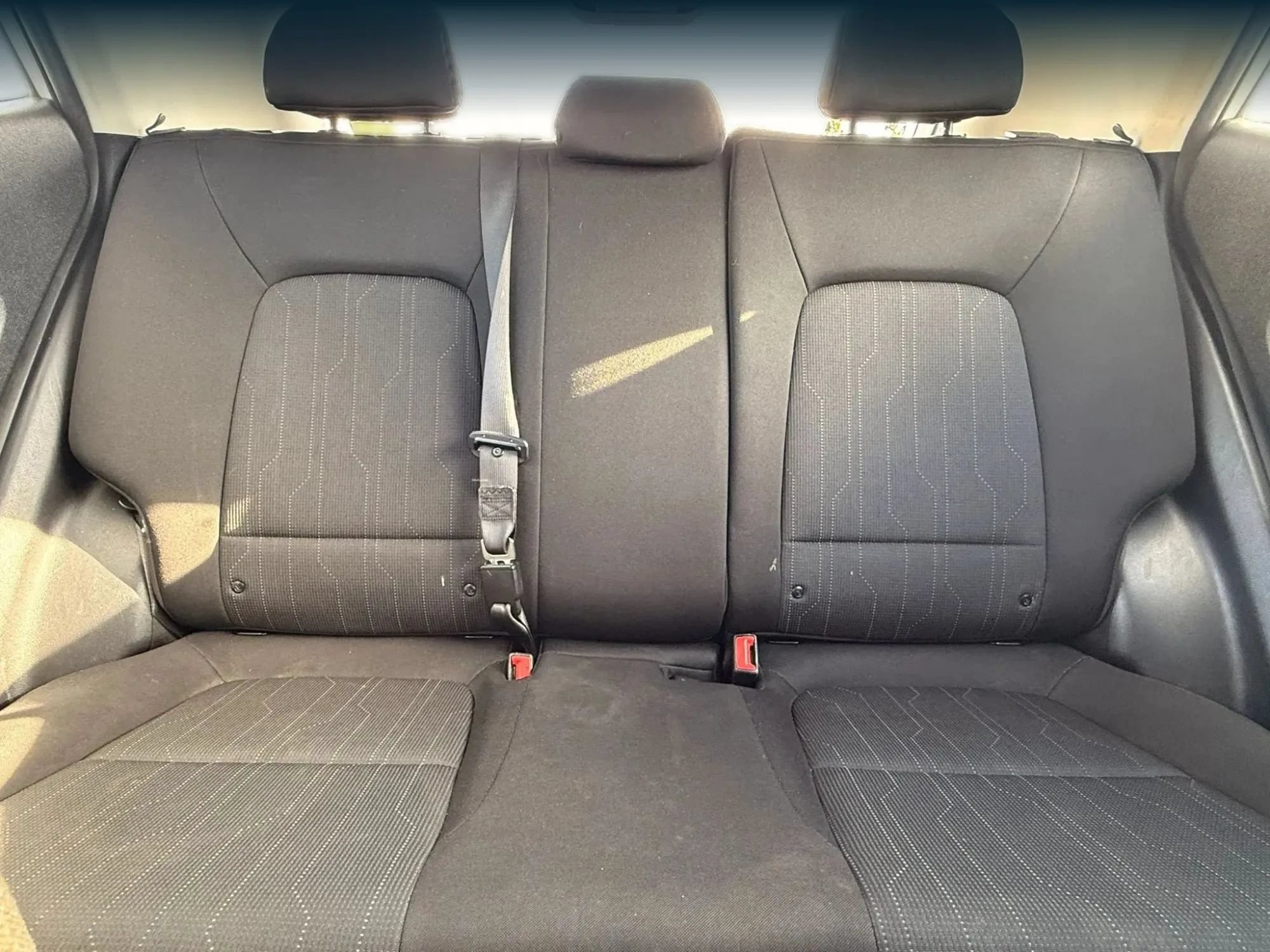 Used 2021 Hyundai Venue SE FWD image 22