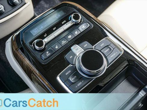 Used 2019 Genesis G90 3.3T Premium AWD/4WD image 43