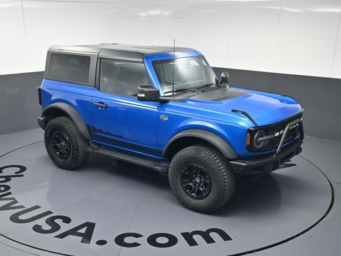 Used 2023 Ford Bronco Wildtrak image 32