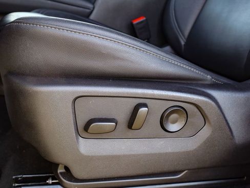 Used 2025 Chevrolet Tahoe LT image 21