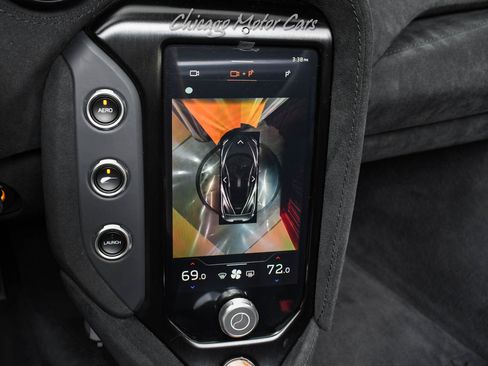 Used 2025 McLaren 750S Spider RWD image 16