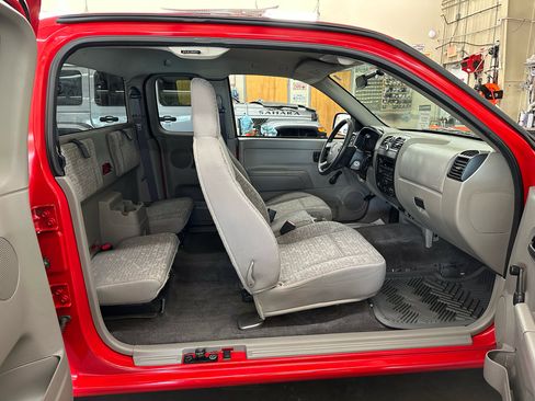 Used 2006 Chevrolet Colorado LS w/ Street Pack image 20