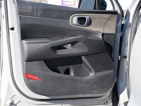 Used 2022 Kia Sorento X-Line EX image 14
