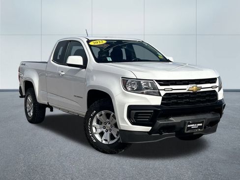 Used 2022 Chevrolet Colorado LT w/ Fleet Safety Package image 6
