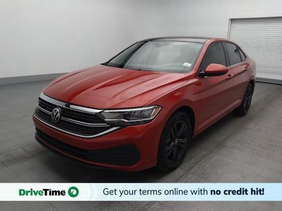 Used 2024 Volkswagen Jetta SE w/ Panoramic Sunroof Package