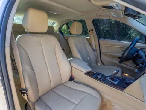 Used 2014 BMW 328i Sedan RWD image 18