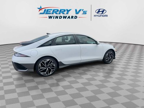 New 2025 Hyundai Ioniq 6 SEL image 8