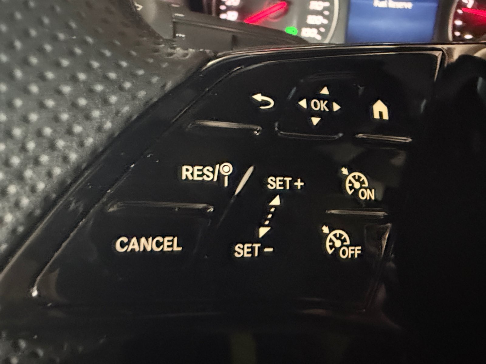 Used 2025 Mercedes-Benz Sprinter 2500 image 22
