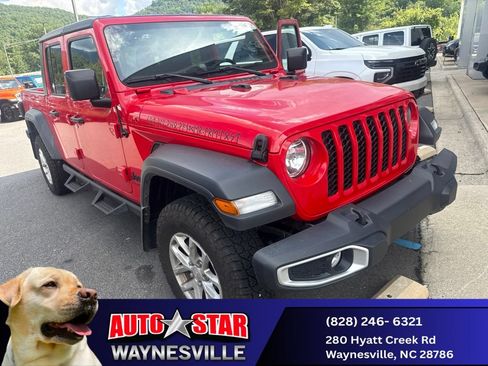 Used 2023 Jeep Gladiator Sport AWD/4WD image 22