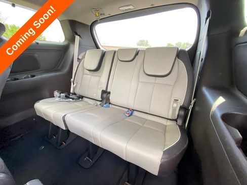 Used 2018 Kia Sedona SX Limited FWD image 31