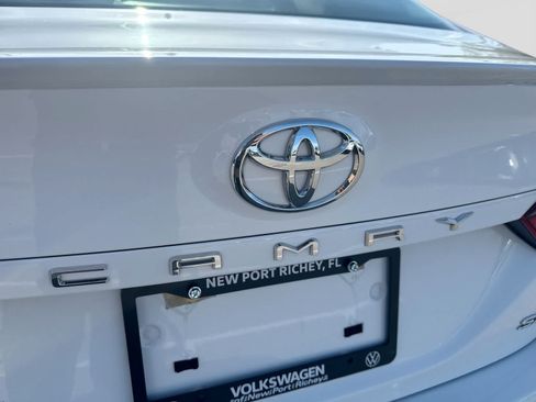 Used 2021 Toyota Camry SE FWD image 19