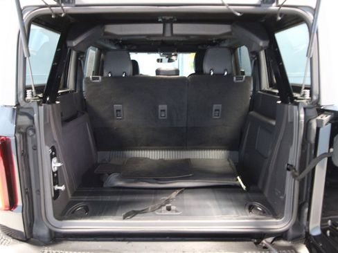 Used 2023 Ford Bronco Black Diamond image 42